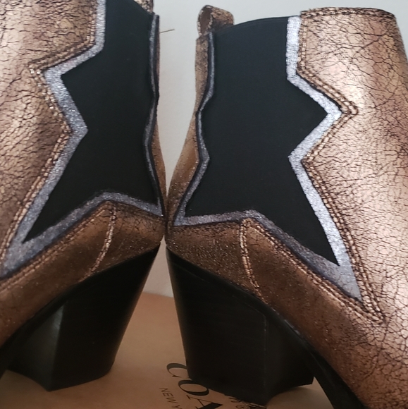 NEW Pointy Toe Stack Block Heel Western Curved Mid Ankle Booties Boots Rose Gold - Picture 2 of 3